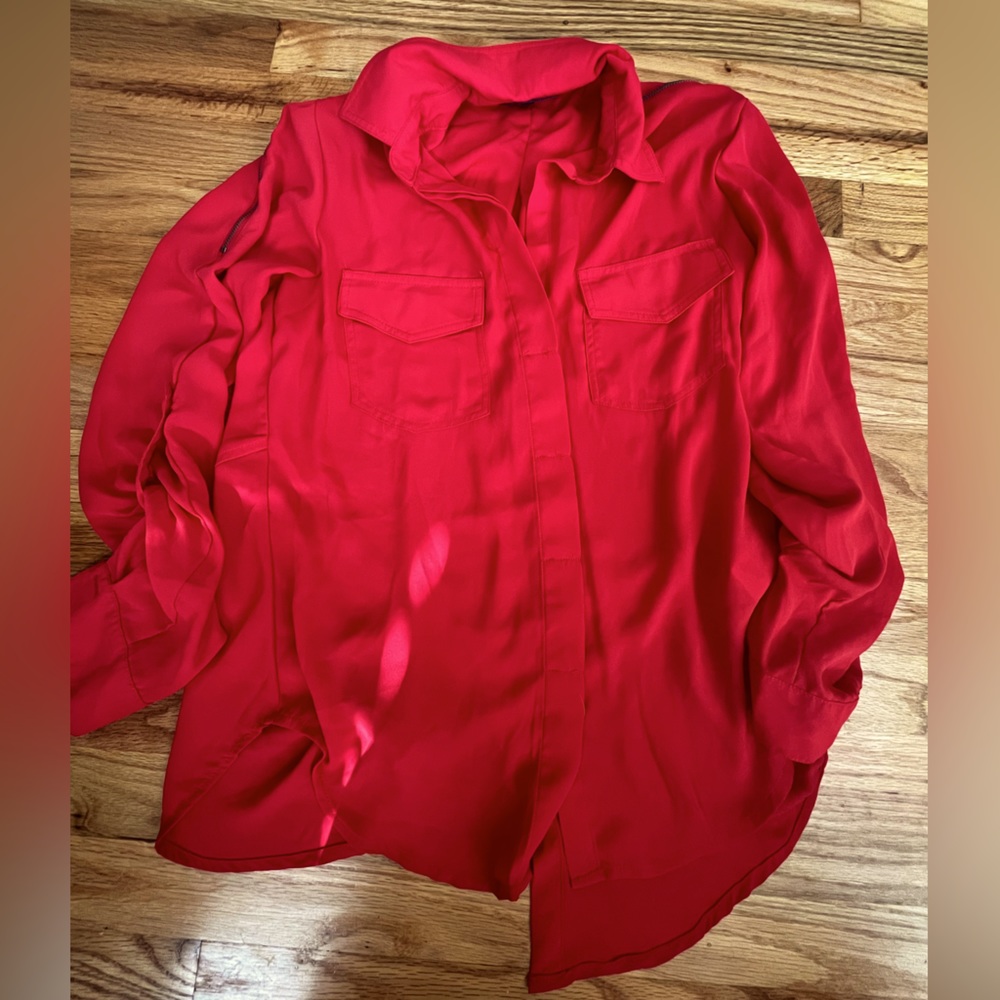 Gorgeous Sam Edelman top- 3/4 sleeve with zipper detail